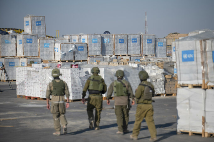 La carne vuelve a Gaza tras seis meses; escasez y alto precio persisten La carne vuelve a Gaza tras seis meses; escasez y alto precio persisten