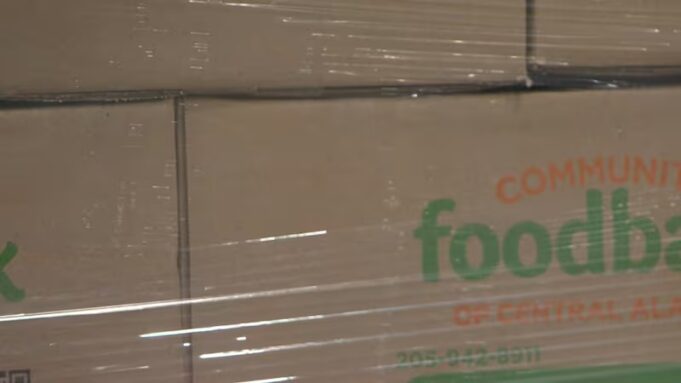 70,000 en Birmingham podrían perder beneficios SNAP 70,000 en Birmingham podrían perder beneficios SNAP