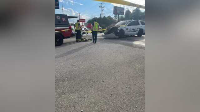 Accidentes separados causan retrasos en Center Point Parkway