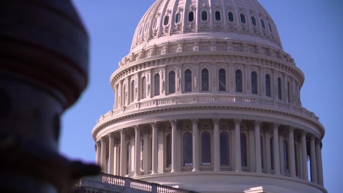 Ayuda disponible para empleados federales durante el cierre del gobierno Ayuda disponible para empleados federales durante el cierre del gobierno