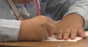 Casi 6,000 estudiantes faltan en las listas de asistencia de las escuelas de Alabama Casi 6,000 estudiantes faltan en las listas de asistencia de las escuelas de Alabama