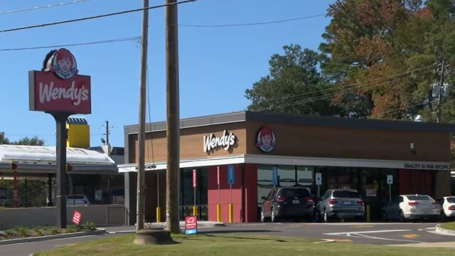 Gerente de Hueytown enfrenta cargos después de encerrar a adolescentes dentro de la tienda