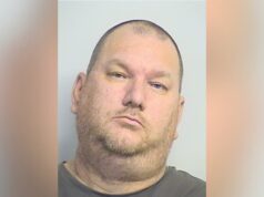 Hombre arrestado tras intentar secuestrar a empleada de tienda Hombre arrestado tras intentar secuestrar a empleada de tienda