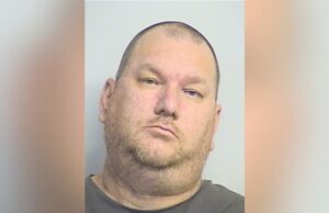 Hombre arrestado tras intentar secuestrar a empleada de tienda Hombre arrestado tras intentar secuestrar a empleada de tienda