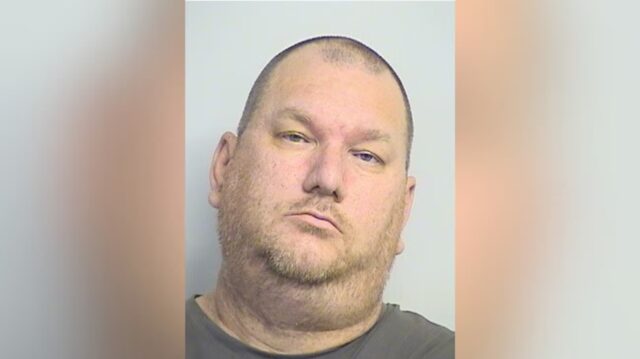 Hombre arrestado tras intentar secuestrar a empleada de tienda