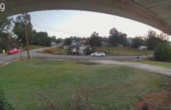 Hombre de Walker arrestado acusado de atropellar intencionalmente a peatón con camioneta Hombre de Walker arrestado acusado de atropellar intencionalmente a peatón con camioneta