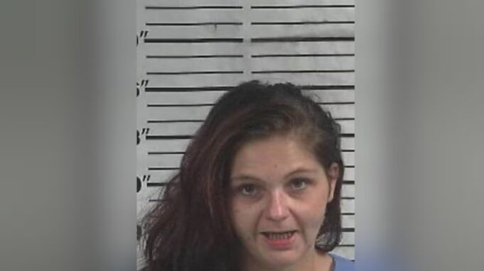 Mujer acusada de asesinato en el condado de Cullman Mujer acusada de asesinato en el condado de Cullman