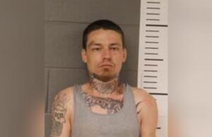 Persecución a alta velocidad deja herido a un agente de Rainbow City Persecución a alta velocidad deja herido a un agente de Rainbow City