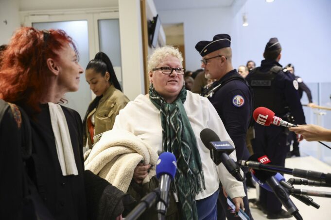 Acusados de ciberacoso a Brigitte Macron intentan aplazar juicio, pero fracasan Acusados de ciberacoso a Brigitte Macron intentan aplazar juicio, pero fracasan