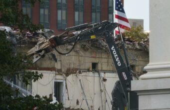 Ala Este de la Casa Blanca demolida para construir el salón de baile de Trump Ala Este de la Casa Blanca demolida para construir el salón de baile de Trump