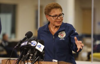 Demócratas investigarán arrestos de ciudadanos en redadas migratorias Demócratas investigarán arrestos de ciudadanos en redadas migratorias