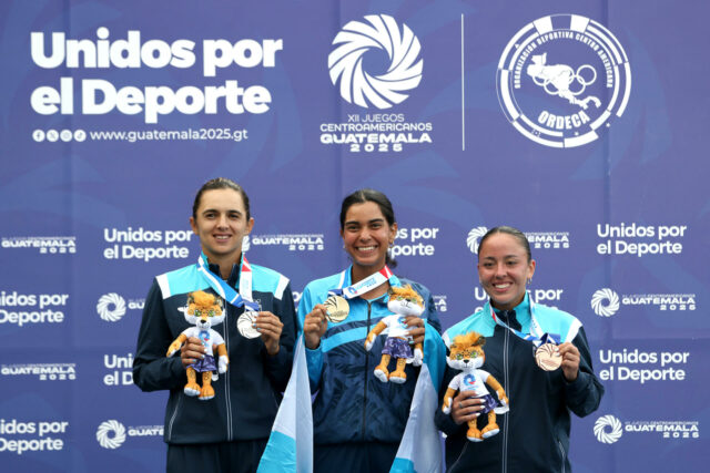 Honduras y Costa Rica dominan el tenis centroamericano, ganando la medalla de oro