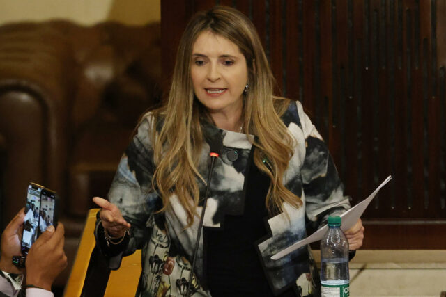 Investigan complot para atentar contra precandidata presidencial y contralor de Colombia