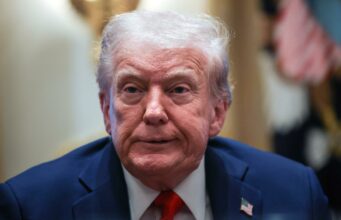 Juez de Miami impide transferencia de terrenos para la biblioteca presidencial de Trump Juez de Miami impide transferencia de terrenos para la biblioteca presidencial de Trump