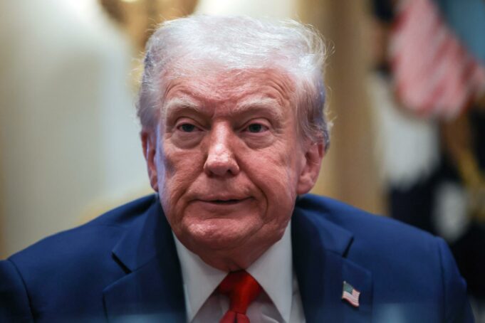 Juez de Miami impide transferencia de terrenos para la biblioteca presidencial de Trump Juez de Miami impide transferencia de terrenos para la biblioteca presidencial de Trump