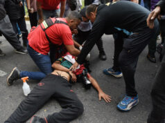 Justicia argentina procesa a gendarme que hirió gravemente a fotógrafo en protesta Justicia argentina procesa a gendarme que hirió gravemente a fotógrafo en protesta