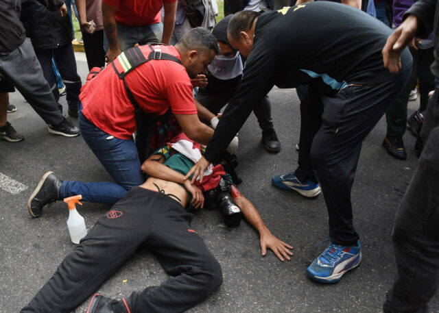 Justicia argentina procesa a gendarme que hirió gravemente a fotógrafo en protesta