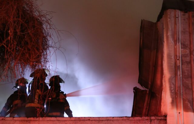 Mujer con 80 % de quemaduras por ataque incendiario en Ciudad de México