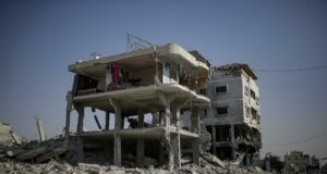 Nueve muertos, incluyendo dos niños y cuatro mujeres, en Gaza por bombardeos israelíes Nueve muertos, incluyendo dos niños y cuatro mujeres, en Gaza por bombardeos israelíes