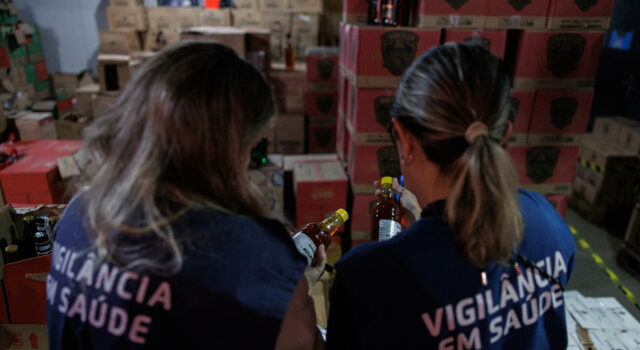 Quince muertos en Brasil por el consumo de bebidas alcohólicas adulteradas Quince muertos en Brasil por el consumo de bebidas alcohólicas adulteradas