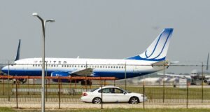 Retrasos en vuelos de Nashville y Chicago por escasez de personal aeroportuario Retrasos en vuelos de Nashville y Chicago por escasez de personal aeroportuario