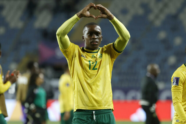 Sudáfrica golea 5-0 y se acerca a los octavos de final