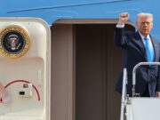 Trump abandona Japón rumbo a Corea del Sur centrado en temas comerciales Trump abandona Japón rumbo a Corea del Sur centrado en temas comerciales
