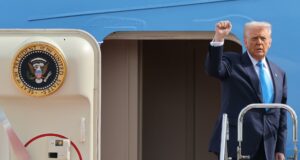 Trump abandona Japón rumbo a Corea del Sur centrado en temas comerciales Trump abandona Japón rumbo a Corea del Sur centrado en temas comerciales