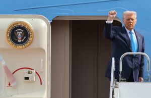 Trump abandona Japón rumbo a Corea del Sur centrado en temas comerciales Trump abandona Japón rumbo a Corea del Sur centrado en temas comerciales