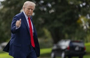 Trump anuncia despidos masivos “orientados a los demócratas” por cierre Trump anuncia despidos masivos "orientados a los demócratas" por cierre