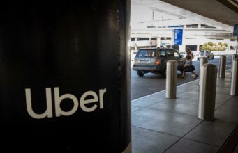 Uber puede operar en aeropuertos de México tras decisión judicial favorable Uber puede operar en aeropuertos de México tras decisión judicial favorable