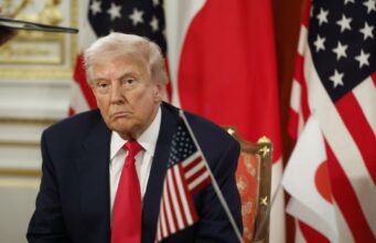 Trump cree que redadas migratorias necesitan más alcance y defiende las tácticas usadas Trump cree que redadas migratorias necesitan más alcance y defiende las tácticas usadas
