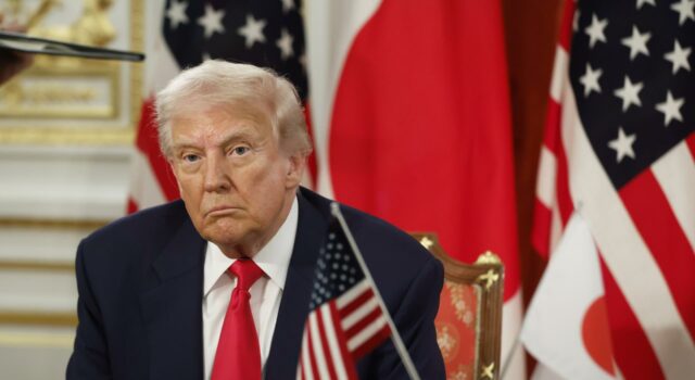 Trump cree que redadas migratorias necesitan más alcance y defiende las tácticas usadas Trump cree que redadas migratorias necesitan más alcance y defiende las tácticas usadas