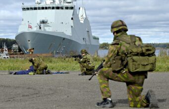 Finlandia usará €1.000 millones de la UE para comprar drones y armamento Finlandia usará €1.000 millones de la UE para comprar drones y armamento