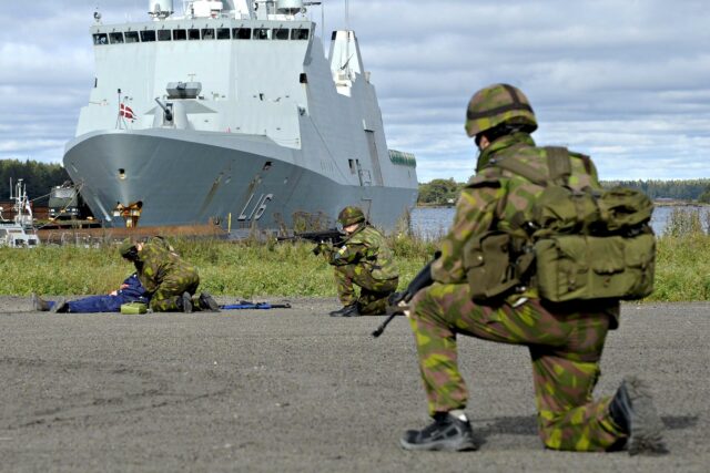 Finlandia usará €1.000 millones de la UE para comprar drones y armamento