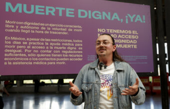 Lucha por eutanasia en México se hace visible en el metro de la capital Lucha por eutanasia en México se hace visible en el metro de la capital