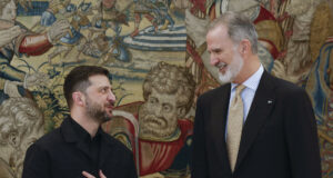 Felipe VI reafirma a Zelenski apoyo total y duradero de España a Ucrania Felipe VI reafirma a Zelenski apoyo total y duradero de España a Ucrania
