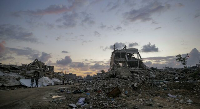 OCHA afirma que más de 13.000 familias en Gaza fueron afectadas por intensas lluvias OCHA afirma que más de 13.000 familias en Gaza fueron afectadas por intensas lluvias