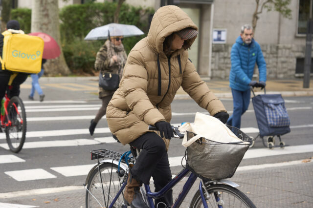 Frío polar invade Europa, anticipando nieve en París y el norte de España
