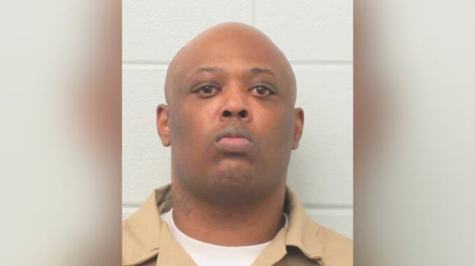 El FBI allanó Ross Bridge por narcotráfico, cinco acusados y armas de fuego El FBI allanó Ross Bridge por narcotráfico, cinco acusados y armas de fuego