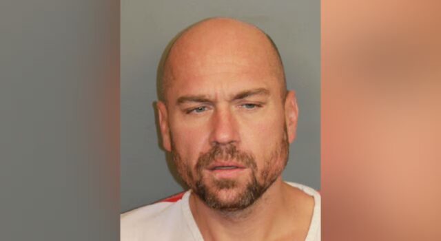 Hombre acusado de incendio provocado en Five Points South Hombre acusado de incendio provocado en Five Points South