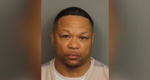 Hombre arrestado y acusado de intento de homicidio en relación con tiroteo en Fairfield Hombre arrestado y acusado de intento de homicidio en relación con tiroteo en Fairfield