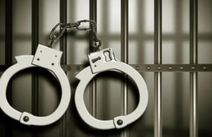 Mujer de Huntsville acusada de dispararle a su novio e impactar la casa de su vecino Mujer de Huntsville acusada de dispararle a su novio e impactar la casa de su vecino