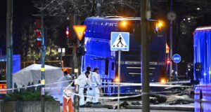 Autobús atropella personas en Estocolmo dejando varios muertos y heridos Autobús atropella personas en Estocolmo dejando varios muertos y heridos