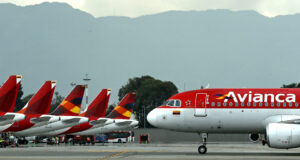 Avianca inmoviliza 70% de su flota A320 por actualización urgente de software Avianca inmoviliza 70% de su flota A320 por actualización urgente de software