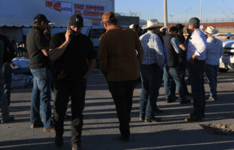 Bloqueos en Ciudad Juárez causan pérdidas millonarias al norte de México Bloqueos en Ciudad Juárez causan pérdidas millonarias al norte de México