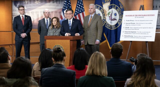 Cámara Baja de EE.UU. aprueba obligar la publicación de documentos del caso Epstein Cámara Baja de EE.UU. aprueba obligar la publicación de documentos del caso Epstein