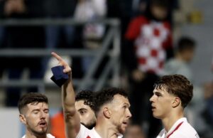 Croacia, con Modric en su quinto Mundial, sella su billete con victoria 3-1 Croacia, con Modric en su quinto Mundial, sella su billete con victoria 3-1