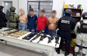 Detienen ocho delincuentes en Tabasco, México con drogas y armas Detienen ocho delincuentes en Tabasco, México con drogas y armas