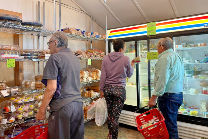 EE. UU. usará fondo emergencia para costear la mitad de subsidios de Alimentación EE. UU. usará fondo emergencia para costear la mitad de subsidios de Alimentación